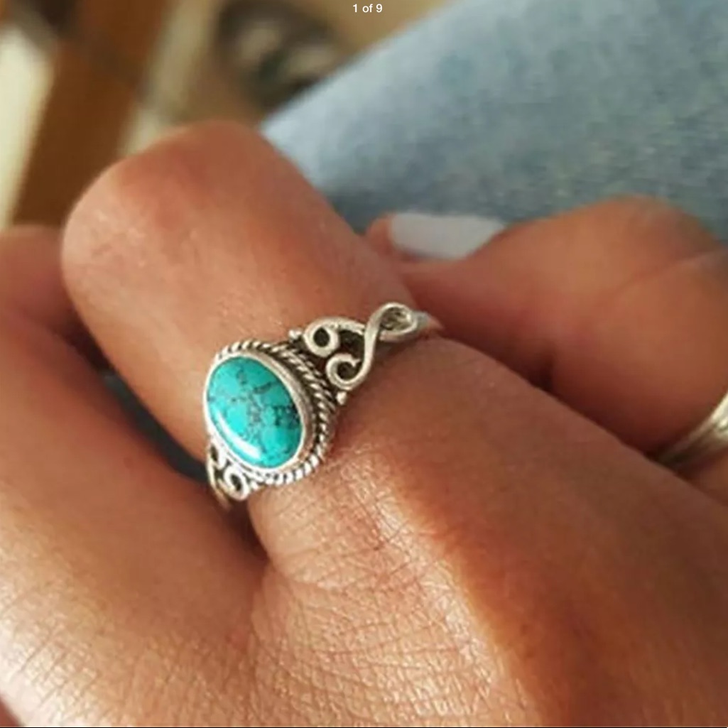 New Beautiful Sterling Silver Ring